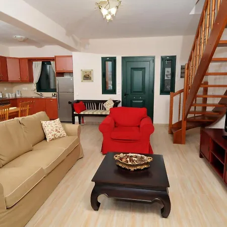 Thalia - 2 Bedrooms, Sleeps 4p * Számi