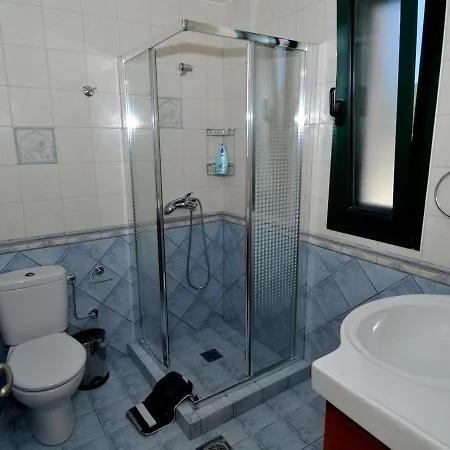 Villa Thalia - 2 Bedrooms, Sleeps 4p Sami (Kefalonia)