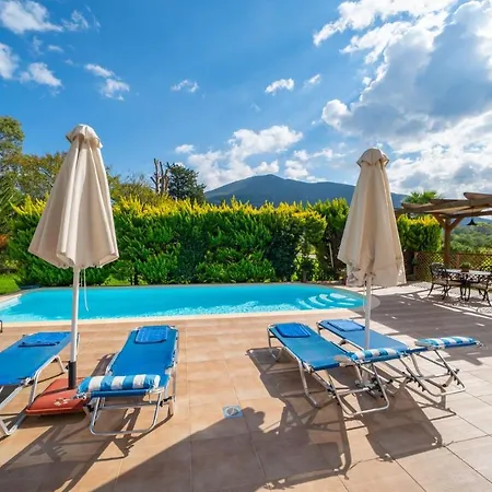 Villa Thalia - 2 Bedrooms, Sleeps 4p Számi