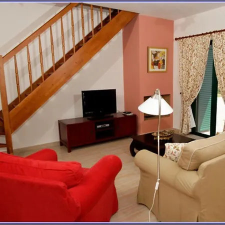Thalia - 2 Bedrooms, Sleeps 4p Vila *